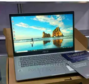 New Laptop Asus 8GB Intel Core I5 SSD 256GB