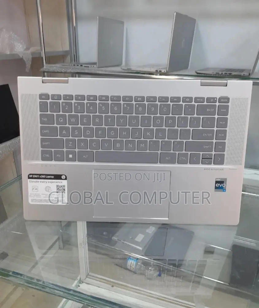 New Laptop HP EliteBook X360 1030 G2 16GB Intel Core i7 SSD 512GB