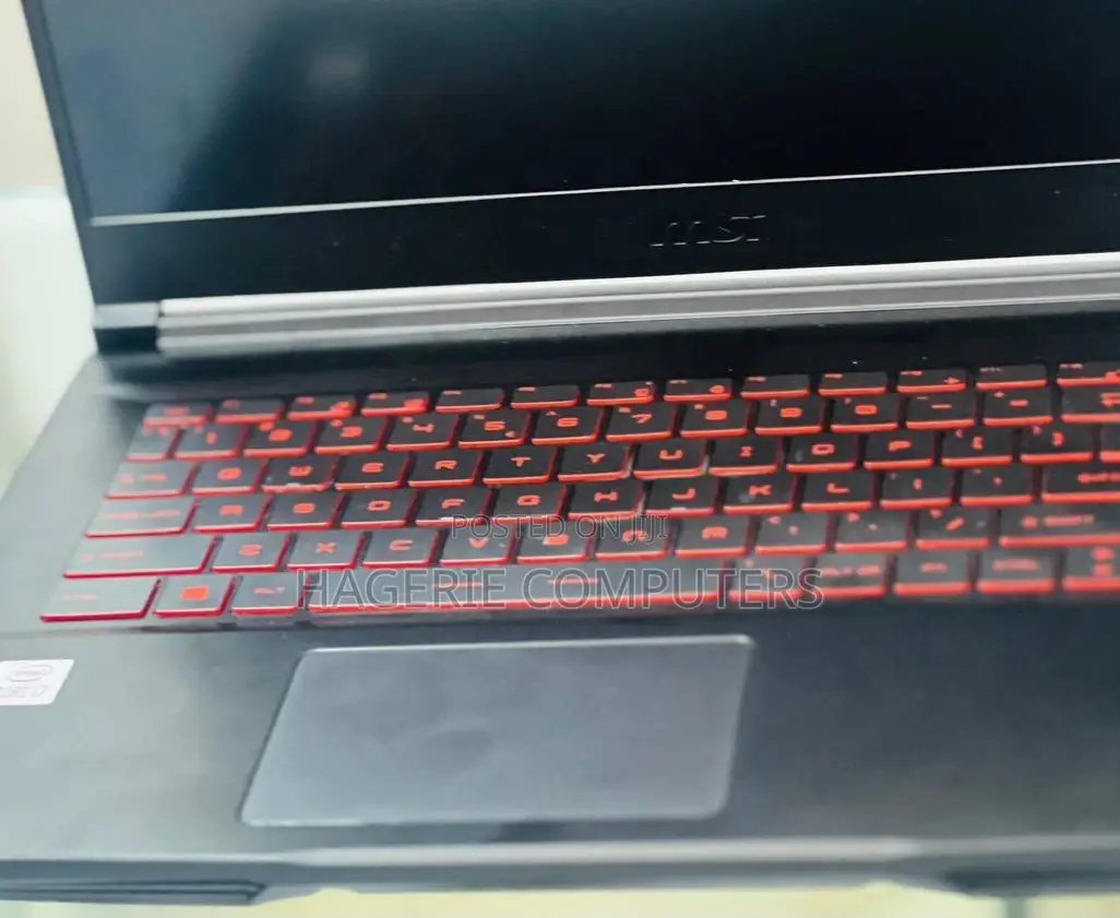 New Laptop MSI 16GB Intel Core I7 SSD 512GB