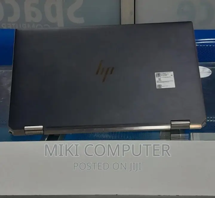 New Laptop HP Spectre X360 16GB Intel Core I7 SSD 1T