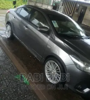 Toyota Yaris 2016 Silver