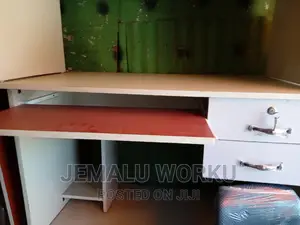 Computer Table