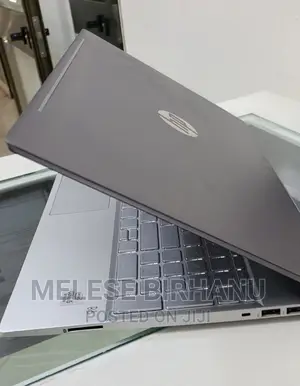 New Laptop HP Pavilion 15 8GB Intel Core I5 HDD 1T