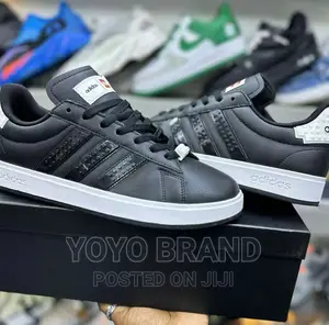 Adidas Orginal Faahion Shoes