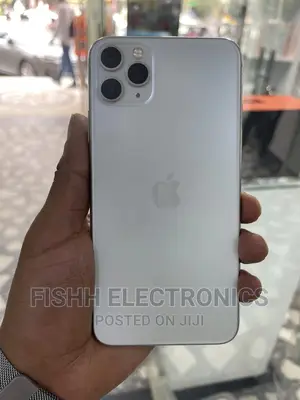 Apple iPhone 11 Pro Max 64 GB White