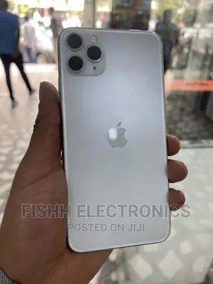Apple iPhone 11 Pro Max 64 GB White