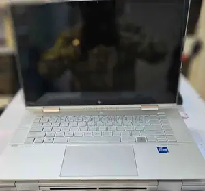 New Laptop HP Envy X360 13z 8GB Intel Core I7 SSD 512GB