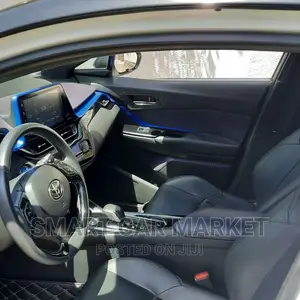 Toyota C-HR 2022 White