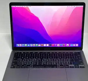New Laptop Apple MacBook Pro 2020 M1 8GB Apple M1 SSD 512GB