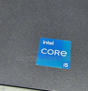 New Laptop Dell Inspiron 15 8GB Intel Core I5 SSD 512GB