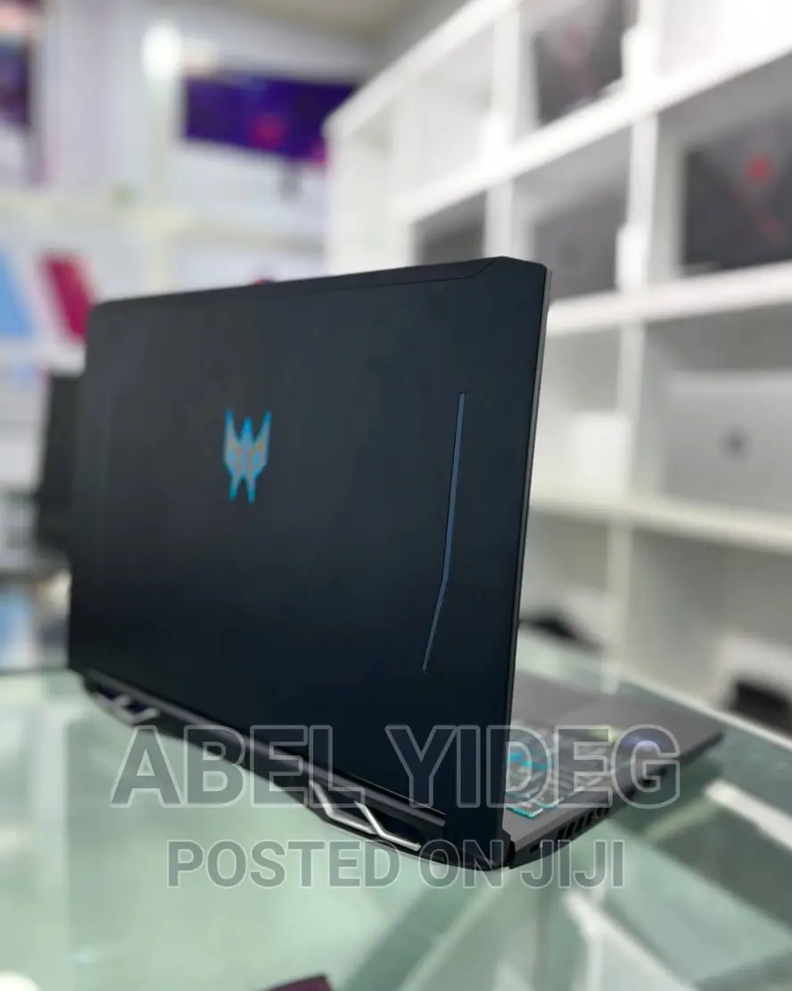 New Laptop Acer Predator Helios 300 16GB Intel Core I9 SSD 512GB
