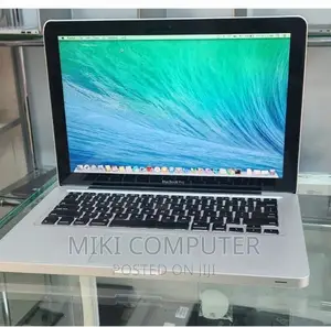 New Laptop Apple MacBook 2012 4GB Intel Core I5 HDD 500GB