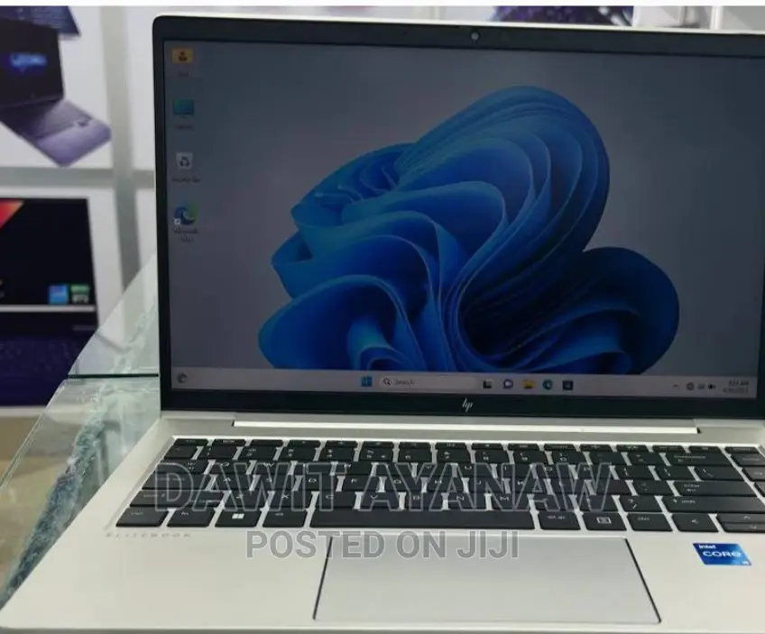 New Laptop HP Stream Notebook 8GB Intel Core I5 SSD 512GB