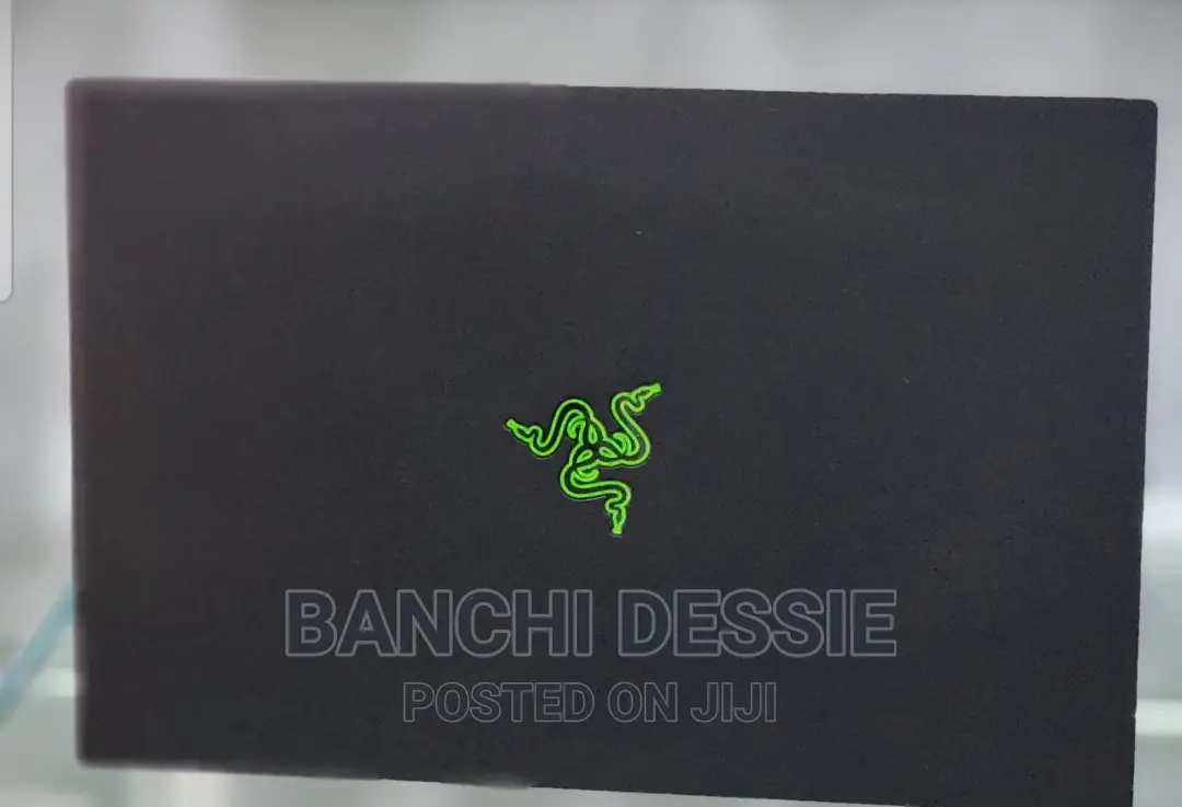 New Laptop Razer Blade 16GB Nvidia SSD 1T