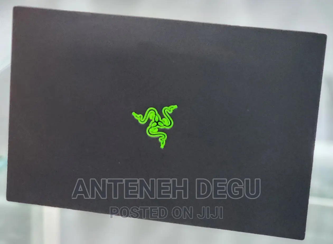 New Laptop Razer Blade 16GB Intel Core i7 SSD 1T