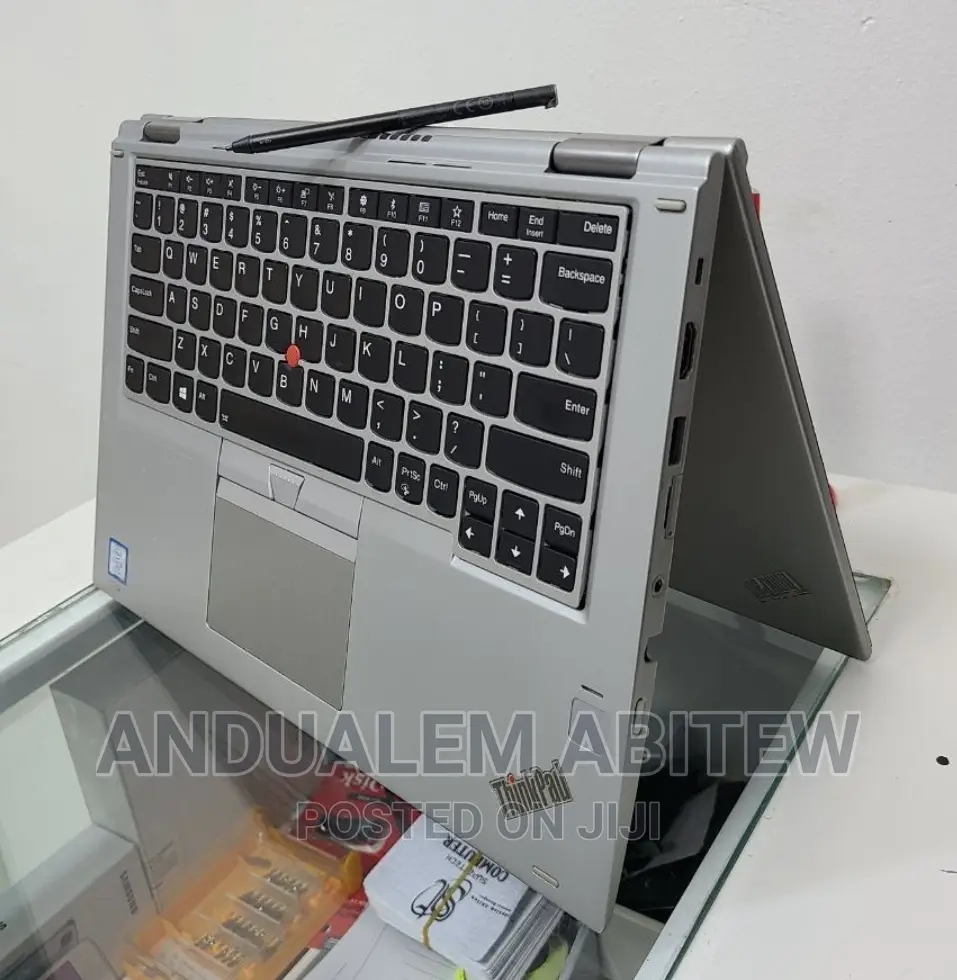 New Laptop Lenovo ThinkPad Yoga 8GB Intel Core I5 SSD 512GB