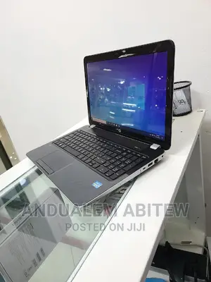 New Laptop HP Pavilion 15 4GB Intel Core I3 SSHD (Hybrid) 500GB