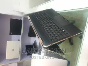 New Laptop HP Spectre X360 16GB Intel Core I7 SSD 512GB