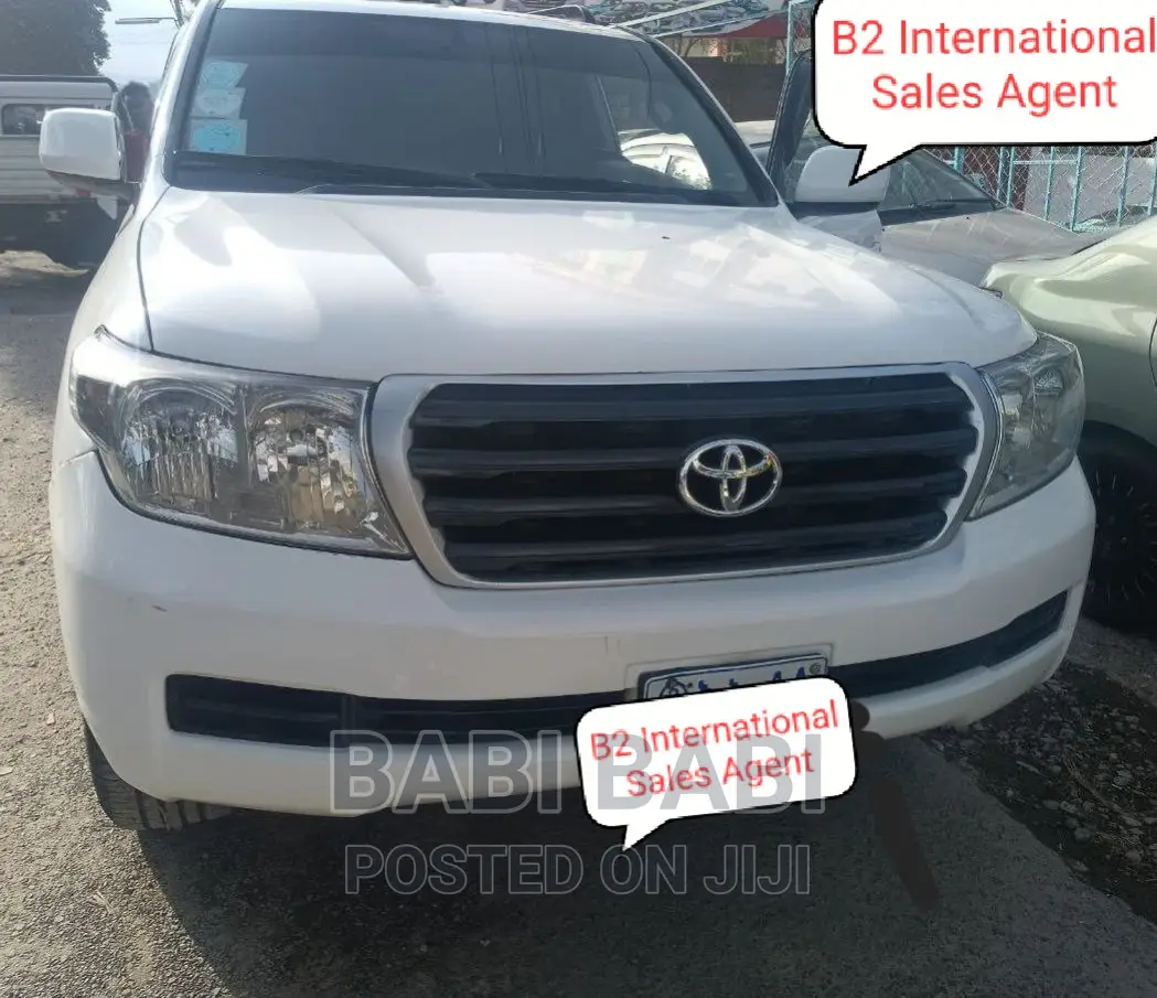 Toyota Land Cruiser 2008 White