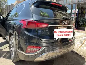 Hyundai Santa Fe 2019 Matt Black