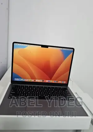 New Laptop Apple MacBook Air 2023 M2 8GB Apple M2 SSD 256GB