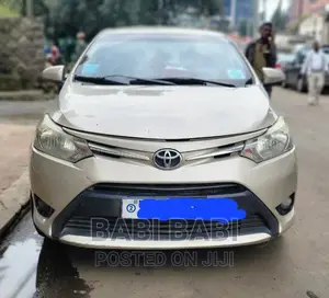 Toyota Yaris 2016 Beige