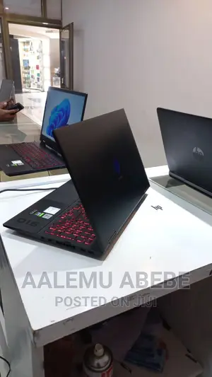 New Laptop HP Omen 15 16GB Intel Core I7 SSD 1T