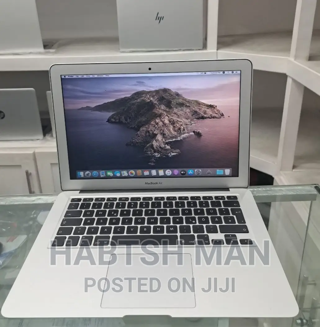 New Laptop Apple MacBook Air 2015 8GB Intel Core I5 SSD 512GB