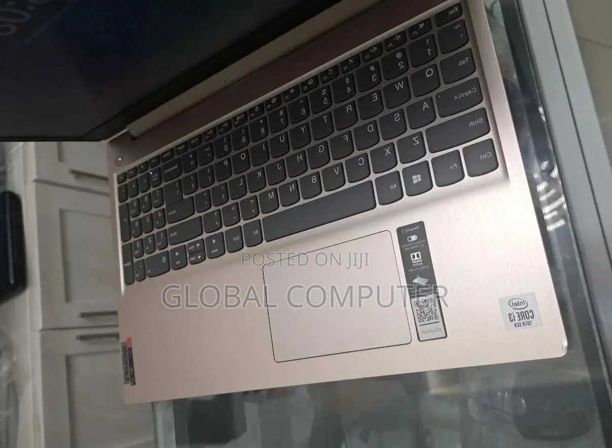 New Laptop Lenovo Ideapad 3 8GB Intel Core I3 SSD 512GB