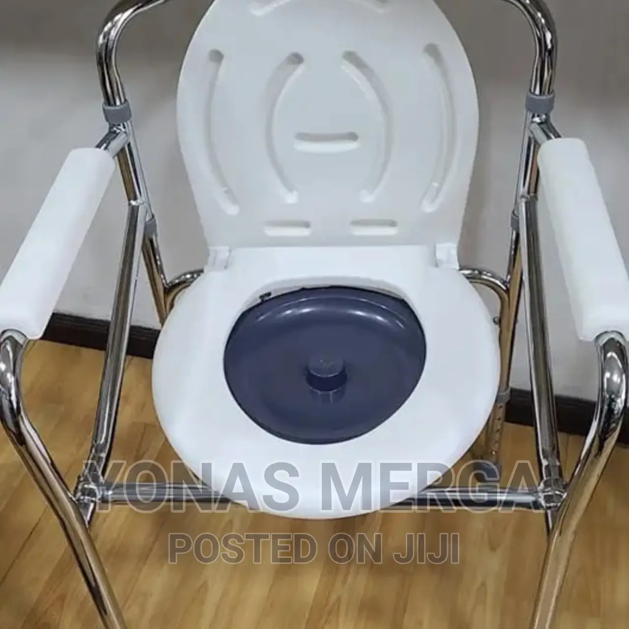 Aluminum Chair/Hight Folding Chair/Commode/Commode Chair