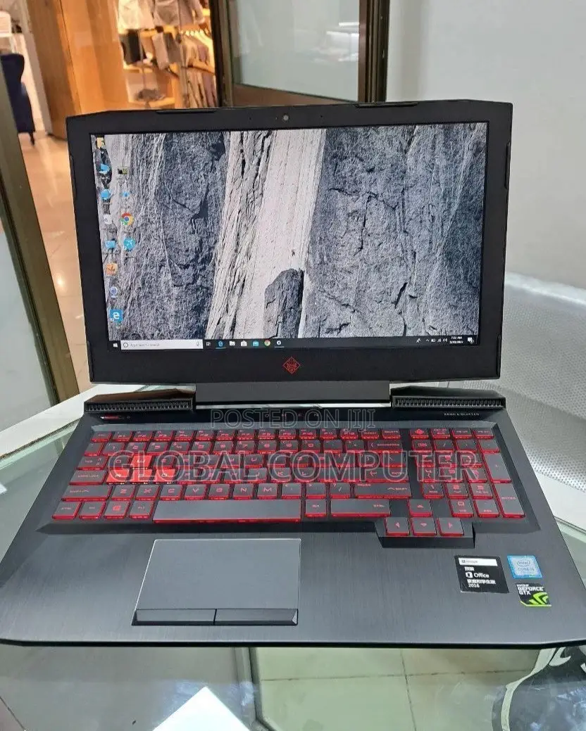 New Laptop HP Omen X 8GB Intel Core I5 HDD+SSD 512GB