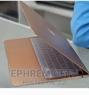 New Laptop Apple MacBook Air 2020 M1 8GB Apple M1 SSD 256GB
