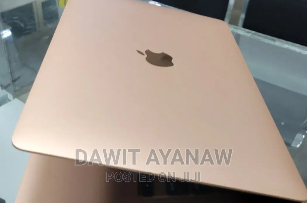 New Laptop Apple MacBook Air 2020 M1 8GB Apple M1 SSD 256GB