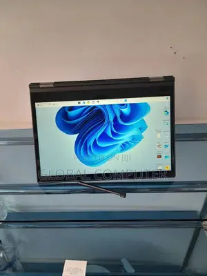 New Laptop Lenovo ThinkPad Yoga 370 8GB Intel Core I5 SSD 512GB
