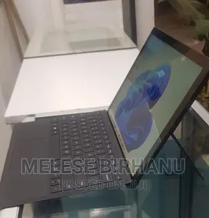 New Laptop Microsoft Surface Pro 7 8GB Intel Core I5 SSD 256GB