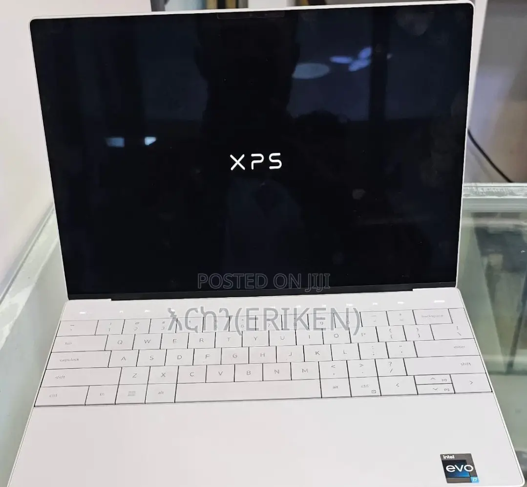 New Laptop Dell XPS 13 16GB Intel Core i7 SSD 512GB
