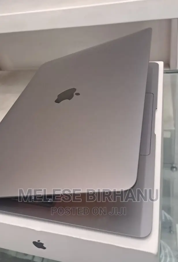 New Laptop Apple MacBook Air 2020 16GB Intel Core I5 SSD 512GB