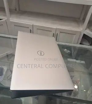 New Laptop Dell XPS 15 (9530) 24GB Intel Core i7 SSD 512GB