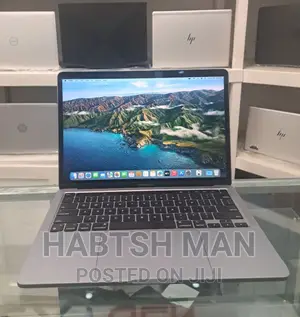 New Laptop Apple MacBook Pro 2020 M1 8GB Apple M1 Pro SSD 256GB