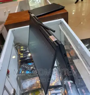 New Laptop Lenovo ThinkPad Yoga 370 16GB Intel Core I7 SSD 512GB