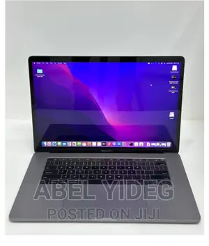 New Laptop Apple MacBook Pro 2017 16GB Intel Core I7 SSD 512GB