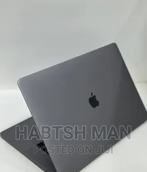 New Laptop Apple MacBook Pro 2017 16GB Intel Core I7 SSD 512GB
