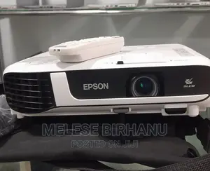 New Epson EB-X51