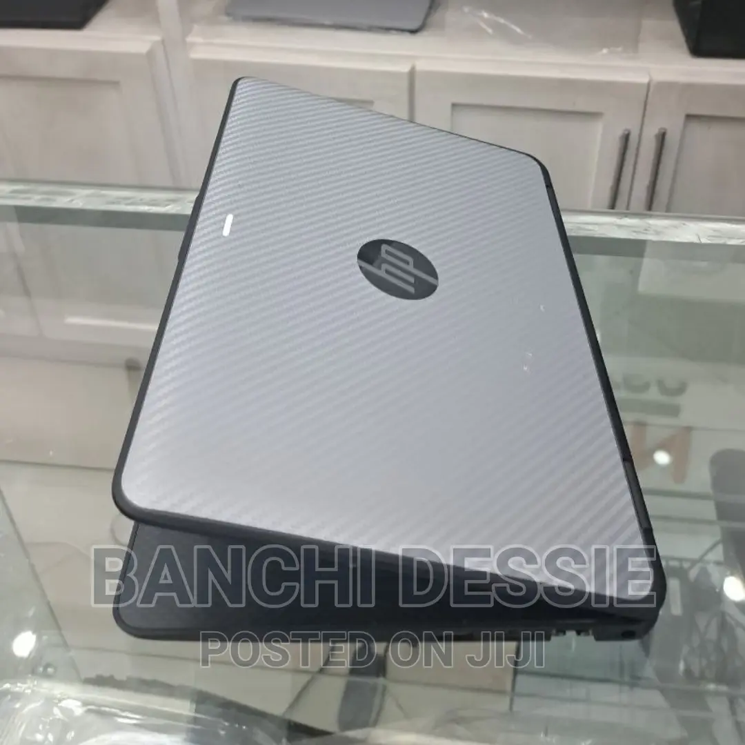 New Laptop HP 8GB SSD 512GB