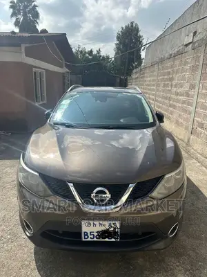Nissan Qashqai 2017 Brown