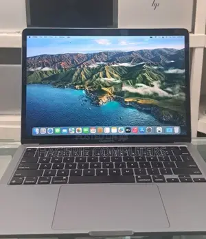 New Laptop Apple MacBook Pro 2020 8GB Apple M1 SSD 256GB