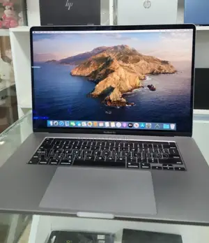 New Laptop Apple MacBook Pro 2017 16GB Intel Core I7 SSD 512GB