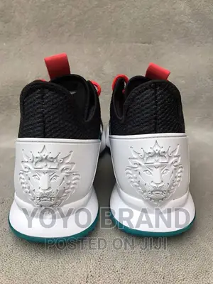 Nike Fashion Shoes