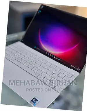 New Laptop Dell XPS 13 16GB Intel Core I7 SSD 512GB