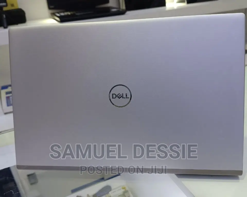 New Laptop Dell Inspiron 15 16GB Intel Core I7 SSD 512GB